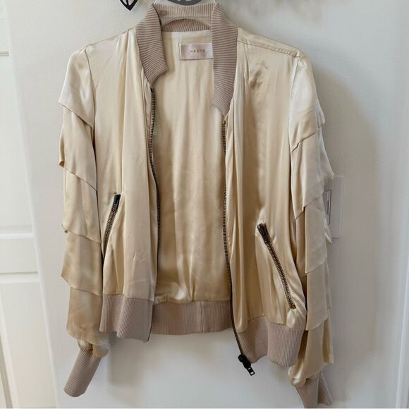 Haute Silk Cream Bomber Jacket with Ruffle Sleeves 4 NWT - Picture 3 of 16